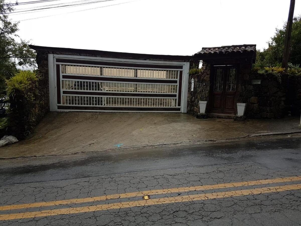 Apartamento A Beira Mar Em Com Vista Deslumbrante Ib0001 Ilhabela