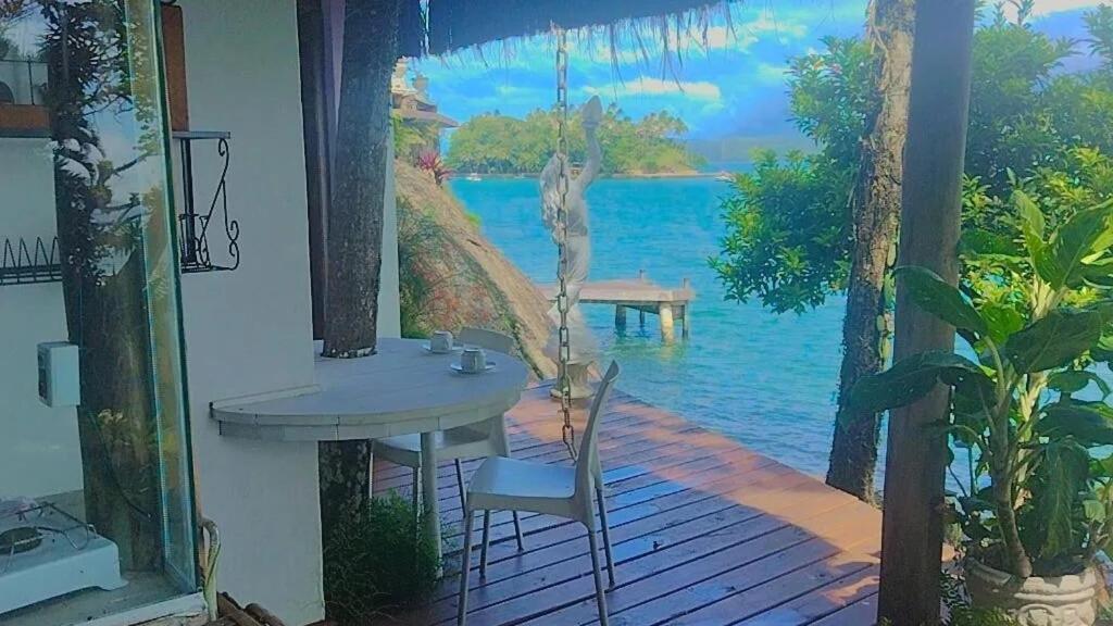 Apartamento A Beira Mar Em Com Vista Deslumbrante Ib0001 Ilhabela